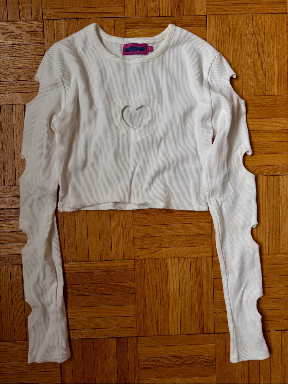Edikted Empty Heart White Ribbed Cutout Crop Top Sz XS